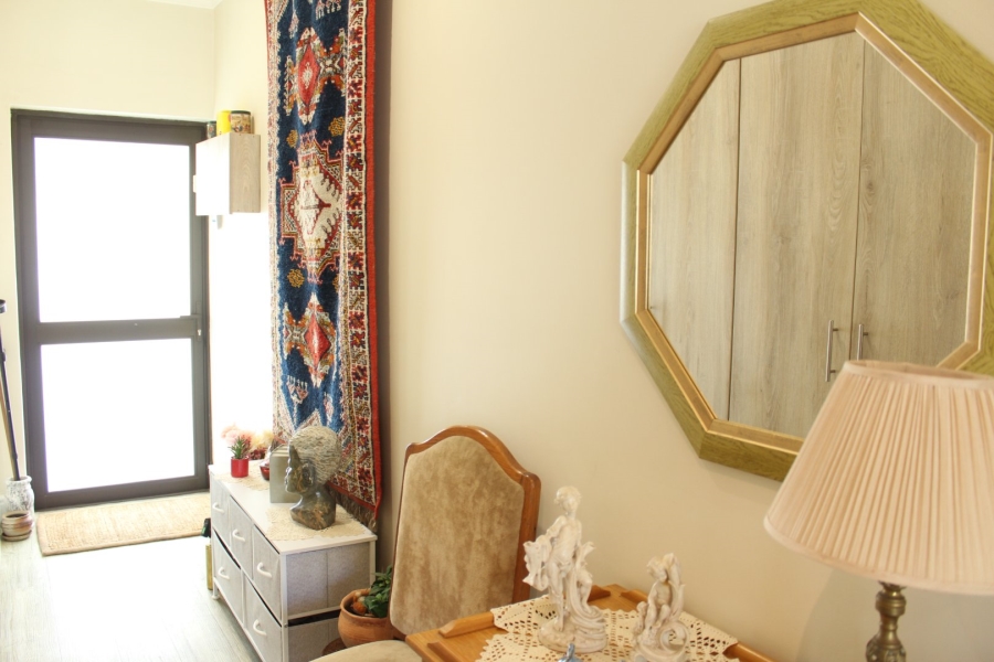 To Let 1 Bedroom Property for Rent in Zevenwacht Farm Village Western Cape